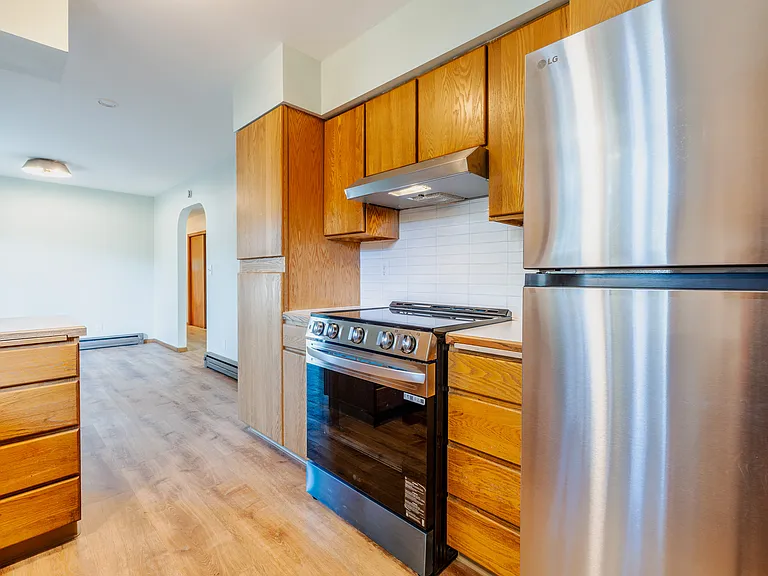 2503 Wright St — Photo 34