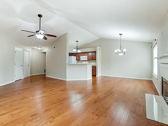 5th image of 5886 Stonebridge Cir APT 304