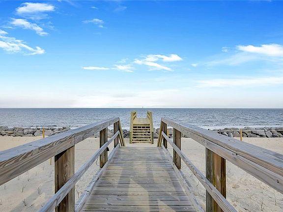 2nd image of 1175 N Beachview Dr #106