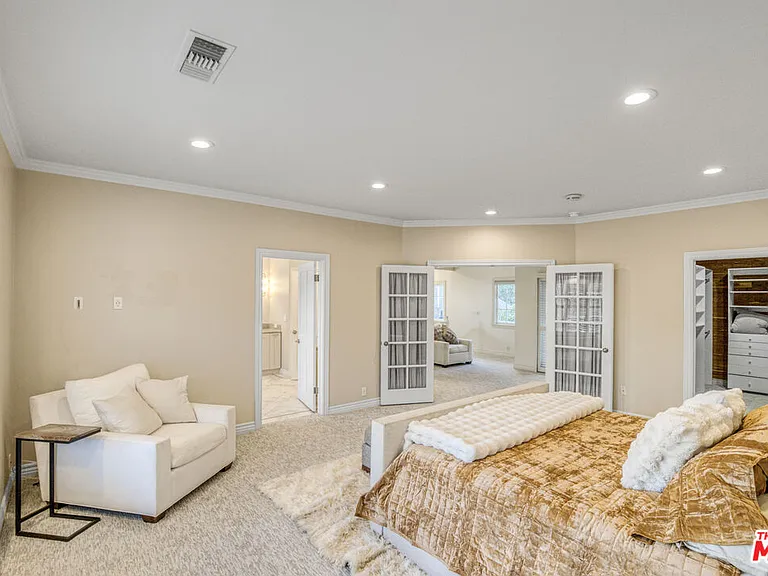 3690 Crownridge Dr — Photo 39