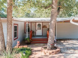 196 S Perch Rd, Bowie, TX 76230