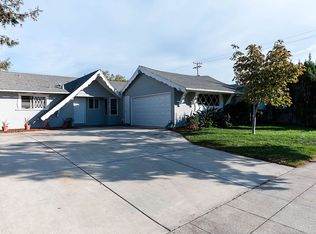 1434 Helmond Ln, San Jose, CA 95118