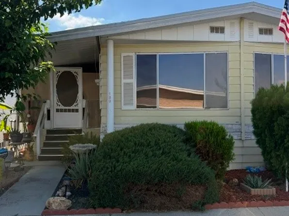 575 S Lyon Ave Space 139, Hemet, CA 92543