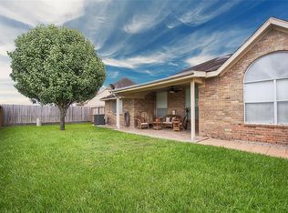 1910 N Carlsbad Ln, Deer Park, TX 77536