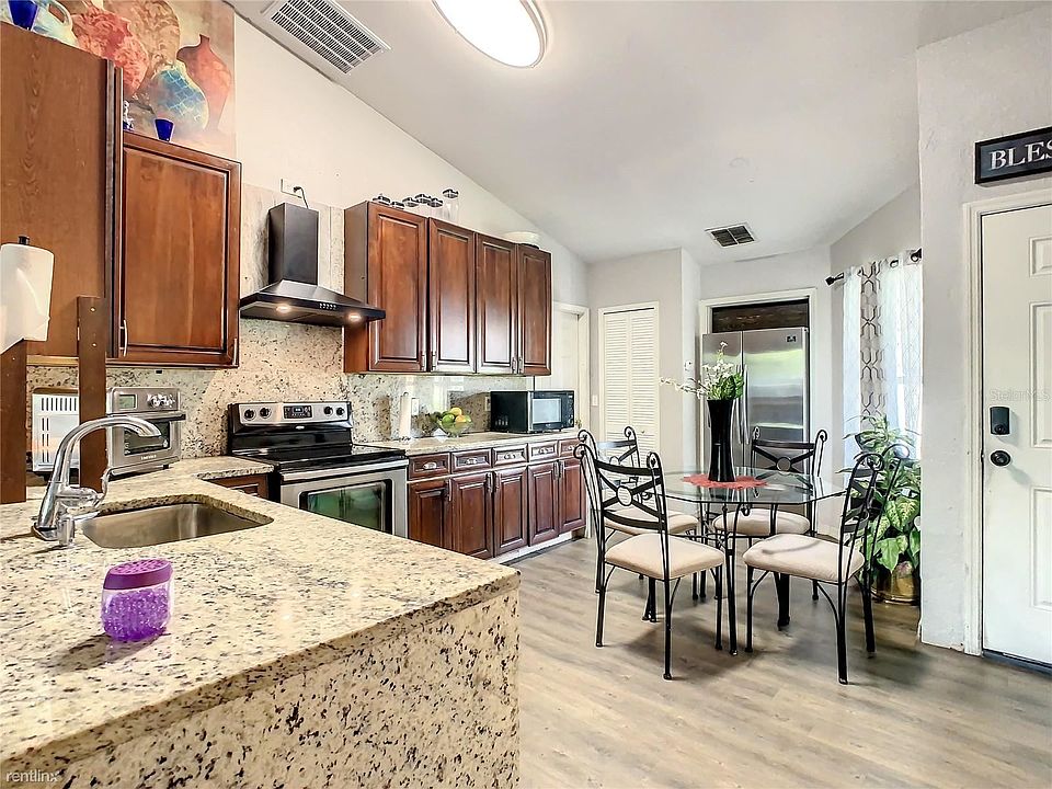 1st image of 170R Kelly Cir