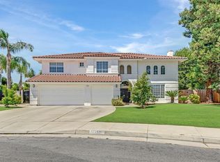 1521 Parkpath Way, Bakersfield, CA 93311