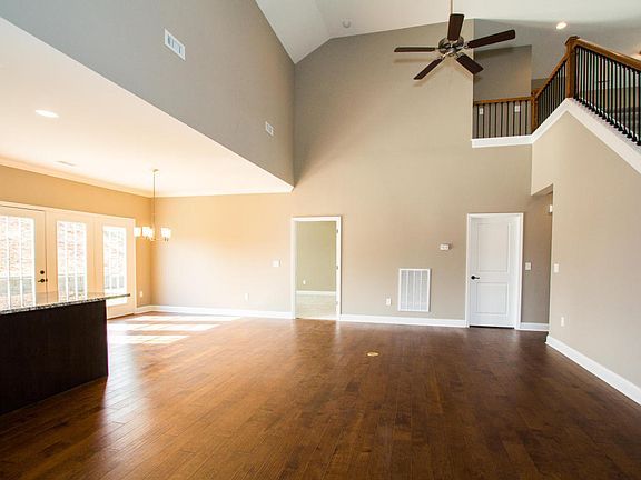 3rd image of 13024 Hampshire Bay Ln