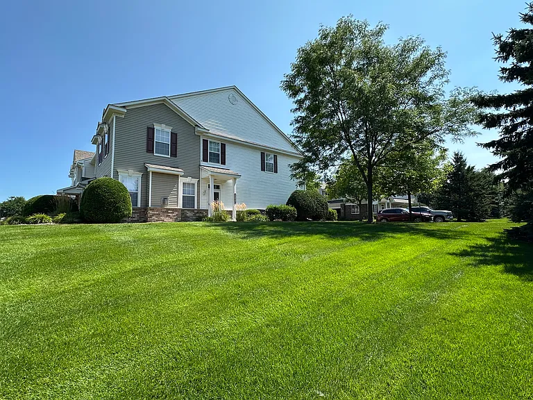3492 Cherry Ln #F — Photo 10