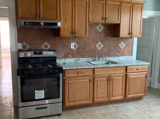 30 Mount Vernon Ave, Irvington, NJ 07111