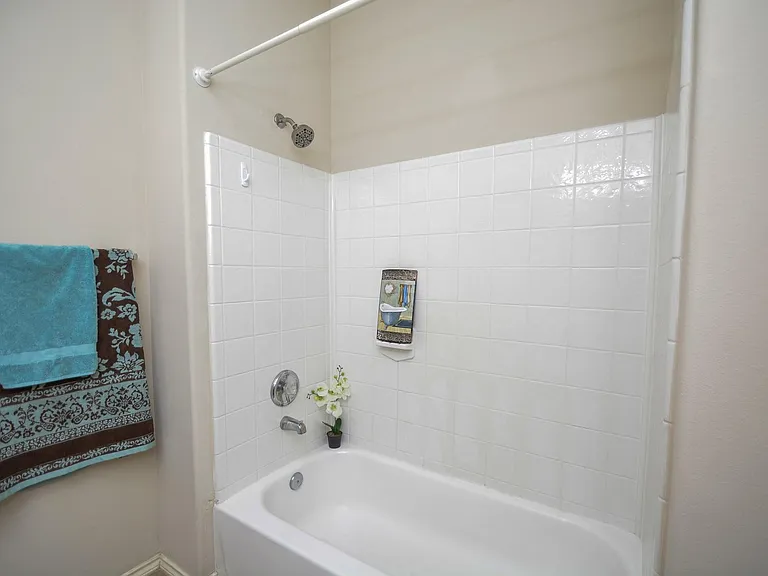9203 Kransbury Ln — Photo 27
