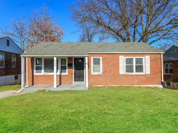235 Emerling Dr, Saint Louis, MO 63121
