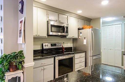 5th image of 1100 Salem St APT 108