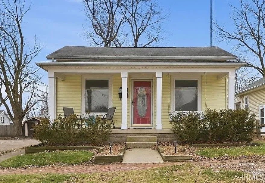413 W Fort Wayne St photo 1