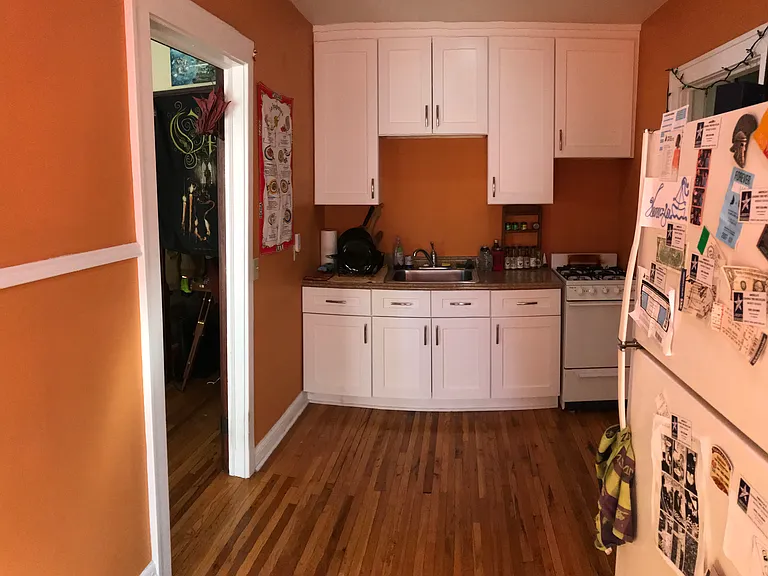 1905 E 38th St #1 — Photo 9