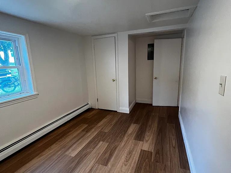 65 Washington St — Photo 7
