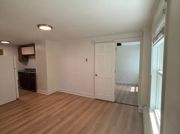 7 Cutts St #102, Biddeford, ME 04005