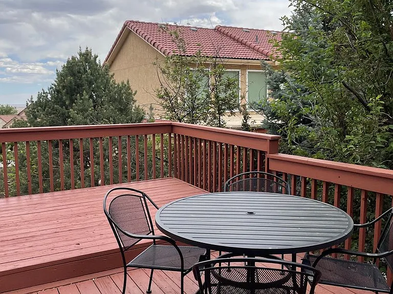 5045 Broadmoor Bluffs Dr — Photo 27