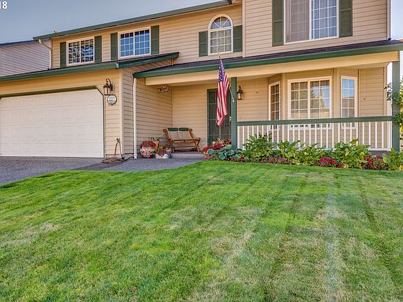 2nd image of 15501 NE 82nd Cir
