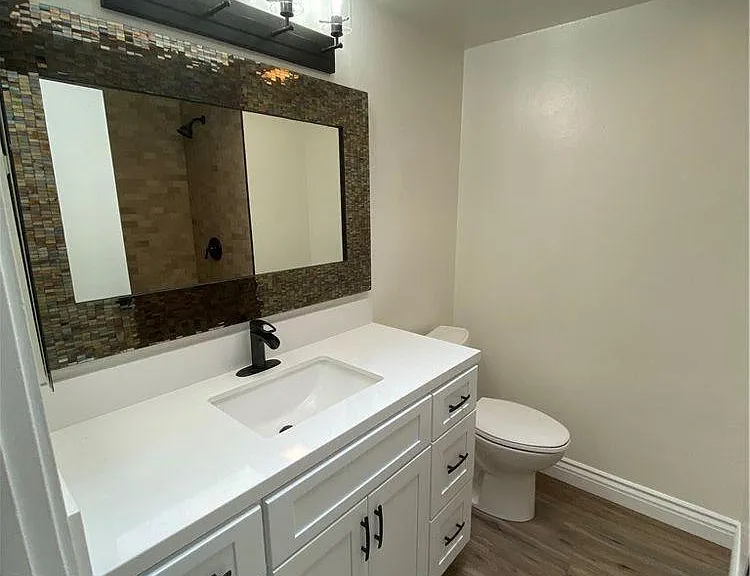 1246 E Quincy Ave — Photo 16