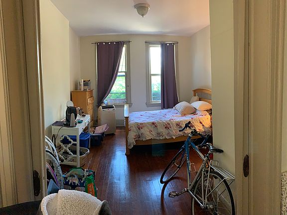 4th image of 253 W 1st Ave APT A