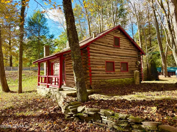 73 School House Rd, Benton, PA 17814