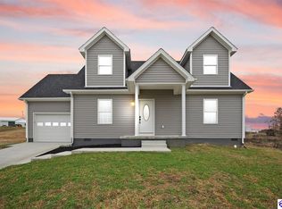 205 M Moss Ln, Campbellsville, KY 42718