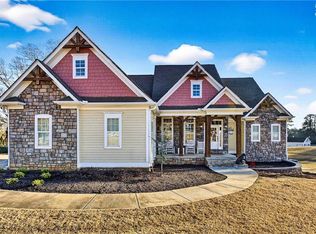 110 Riverbend Dr, McDonough, GA 30252