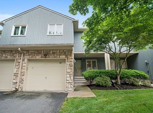 91 Bond St, Bridgewater, NJ 08807