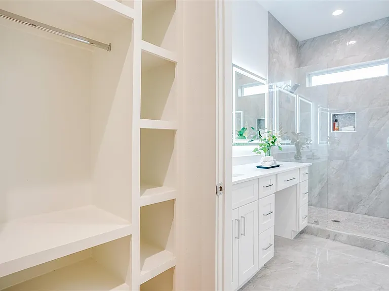 1612 Bennett Ave #102 — Photo 19