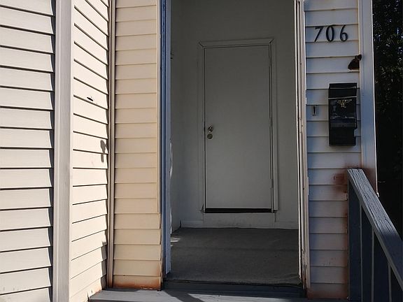 2nd image of 706 N Alvord St #1