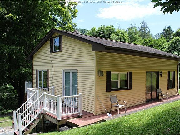 2nd image of 2295 Sissonville Dr