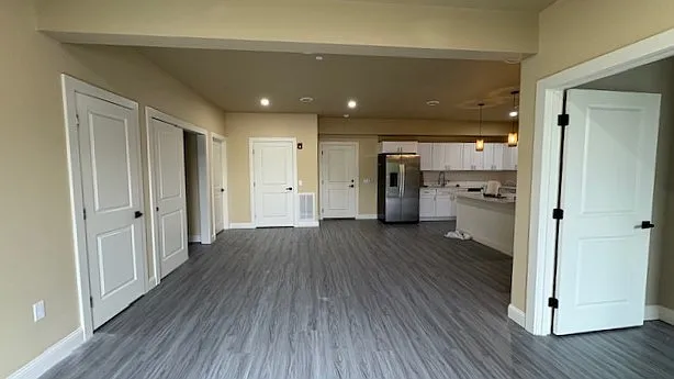 255 Washington Ave #33 — Photo 1