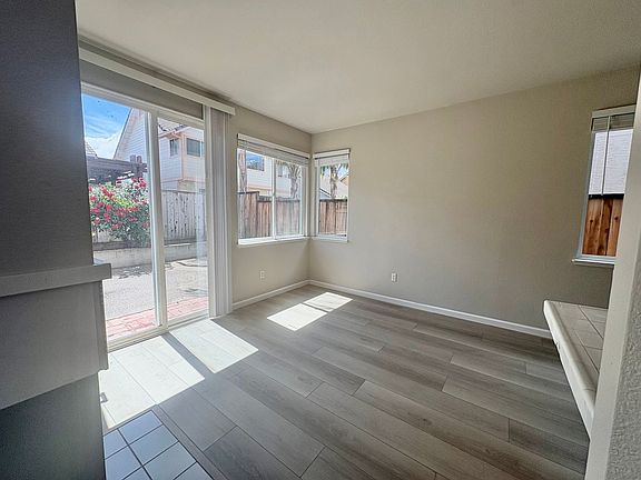4th image of 1040 Twinbridge Ct