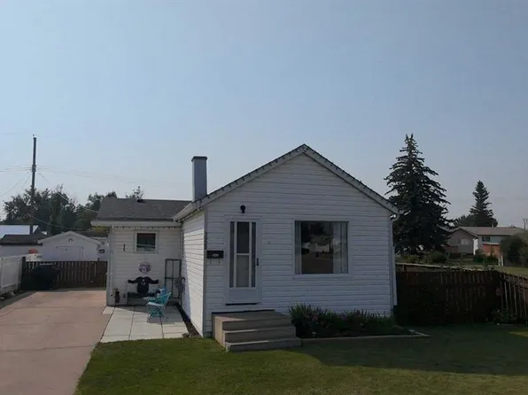 5922 E 54th St, Taber, AB T1G 1K3