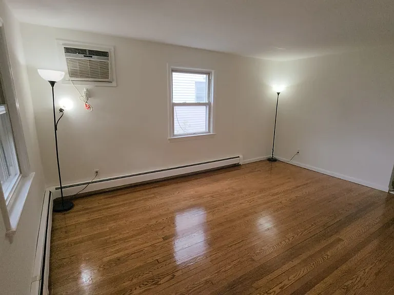 1600 Mildred Ave — Photo 16