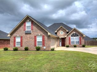 2890 Foxcroft Cir, Sumter, SC 29154