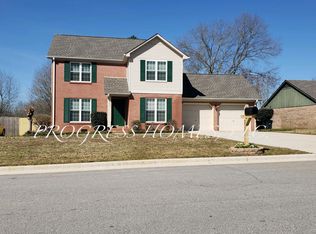 211 Twin Oak Dr, Florence, AL 35633