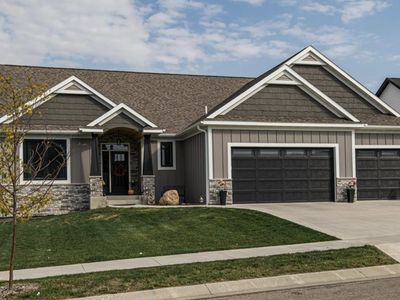 2001 Hagen Ln SW, Rochester, MN, 55902