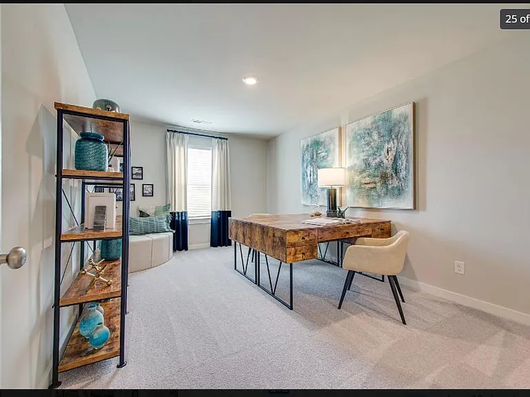 758 Mickelson Way — Photo 19