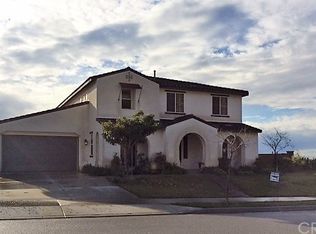 33875 Old Trail Dr, Yucaipa, CA 92399
