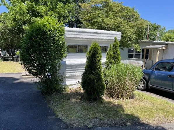 42 Miry Brook Road #TRLR 30, Danbury, CT 06810