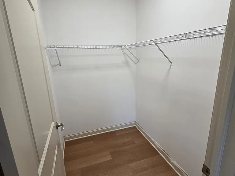 1033 Peterson Ave #308 — Photo 10