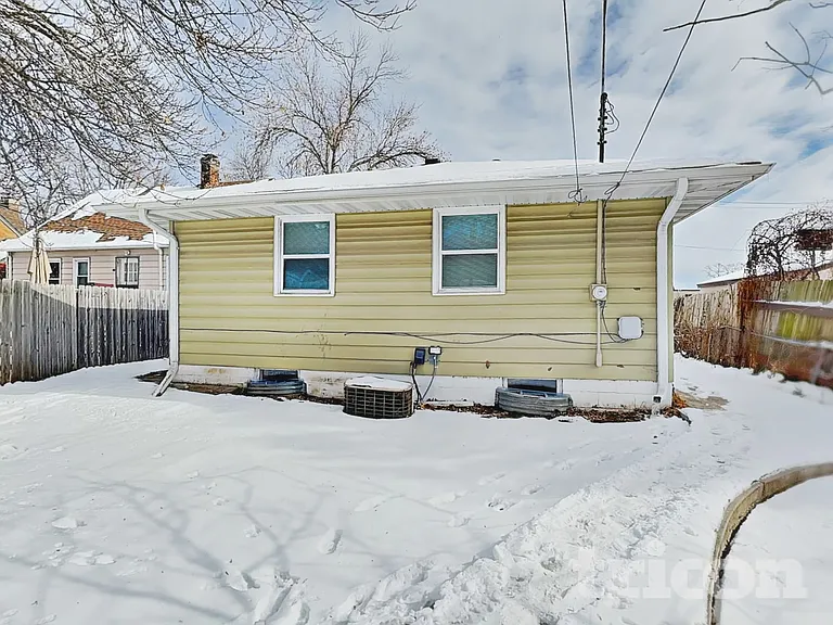 4010 Monroe St NE — Photo 20