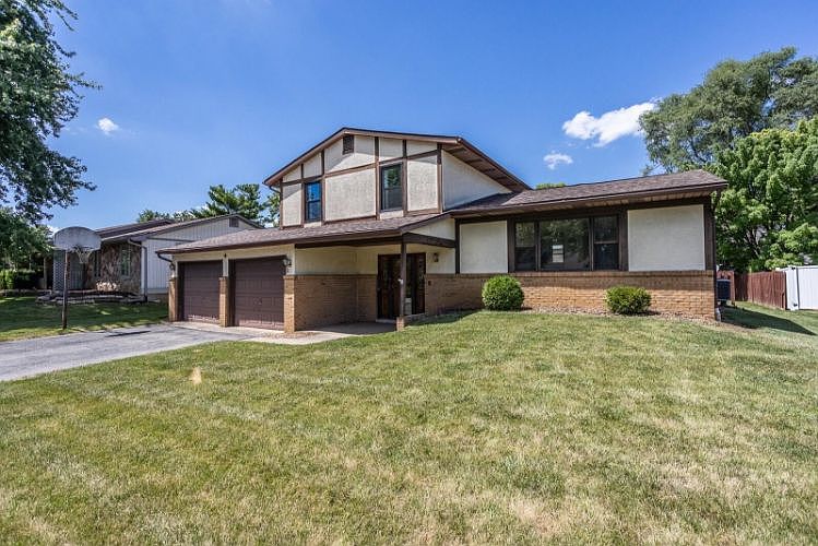 1st image of 1898 Maple Lawn Ct