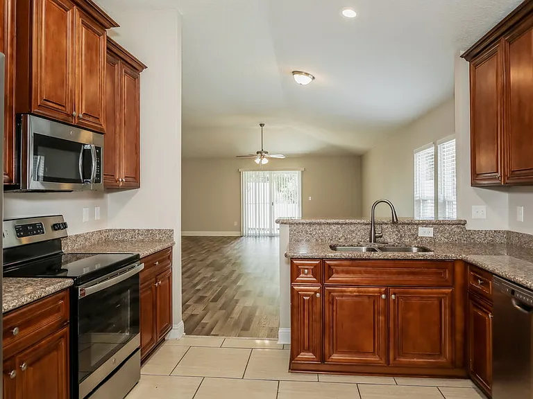 8041 Byrd Landing Ct — Photo 7