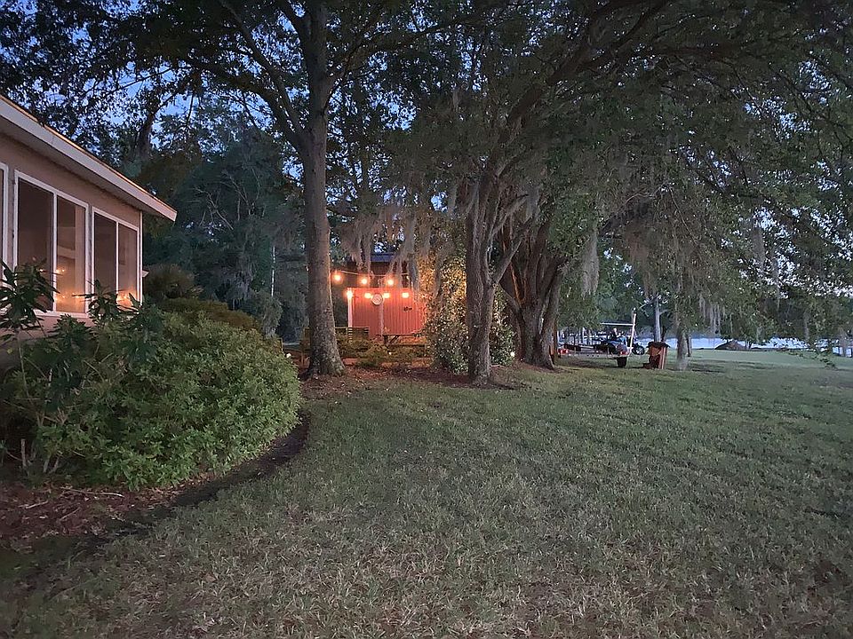 2nd image of 216 Prickett Dr