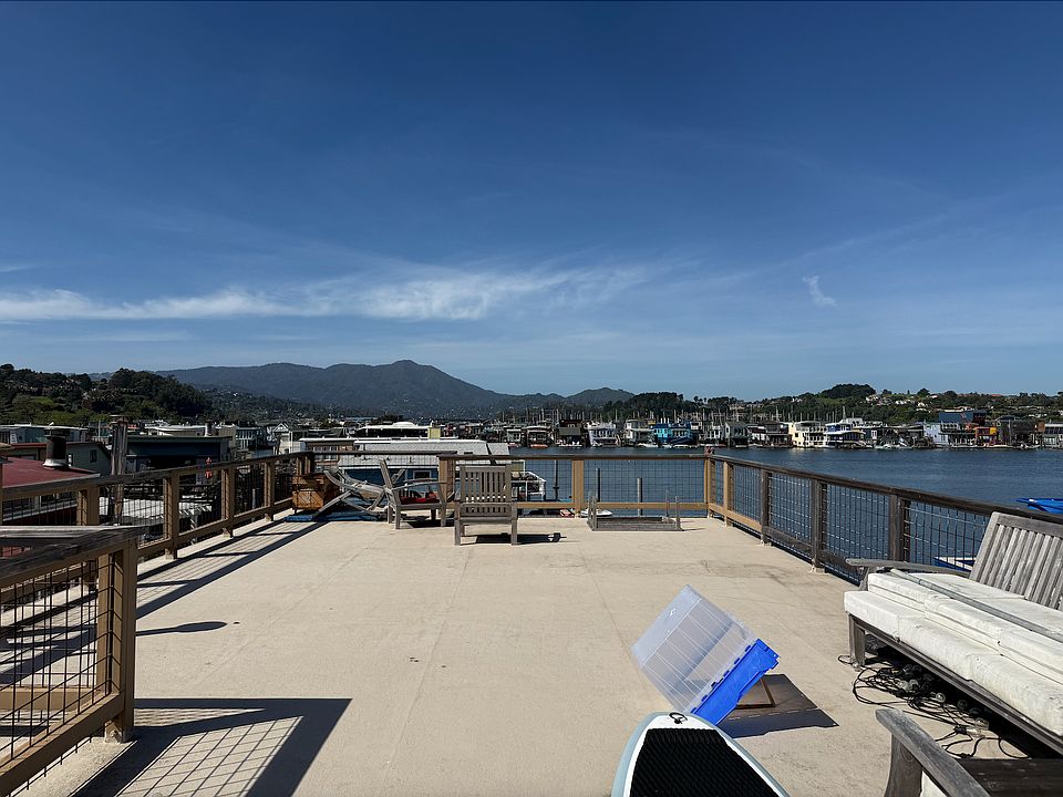 1st image of 13 Liberty Dock #A