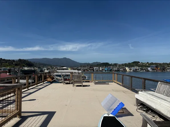 13 Liberty Dock #A, Sausalito, CA 94965