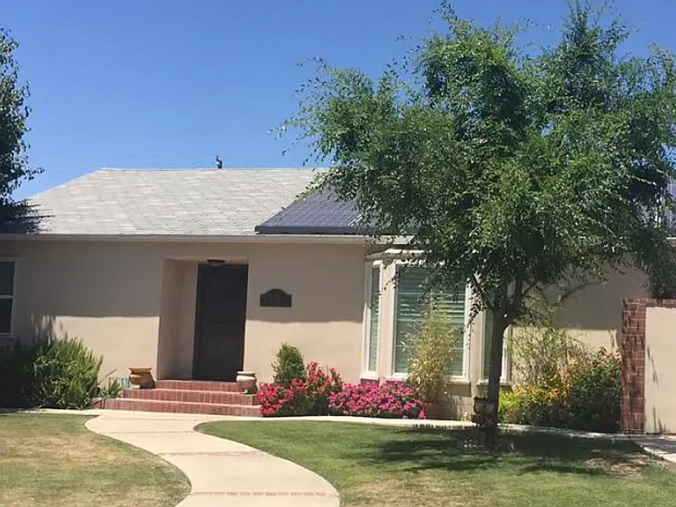 2826 Rio Linda Dr