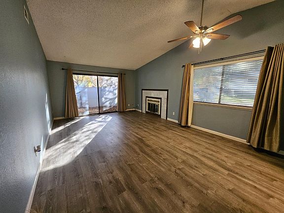 4th image of 96 Little Bear Way